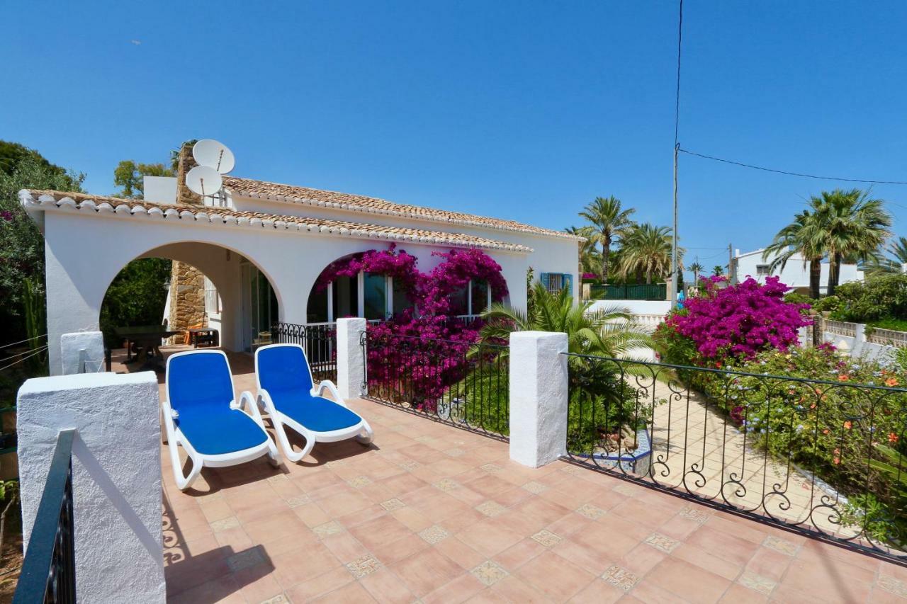 Calalga Сasa Frente A La Playa Con Piscina Privada Villa Calp Dış mekan fotoğraf